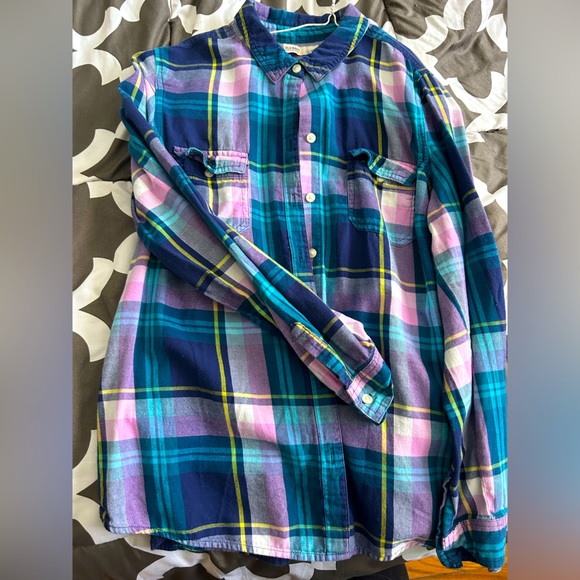 Flannel - Picture 2 of 3